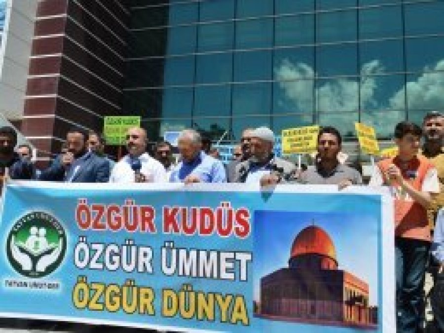 'İslam dünyasının aydınlık günleri Kudüs’ün özgürlüğünde'