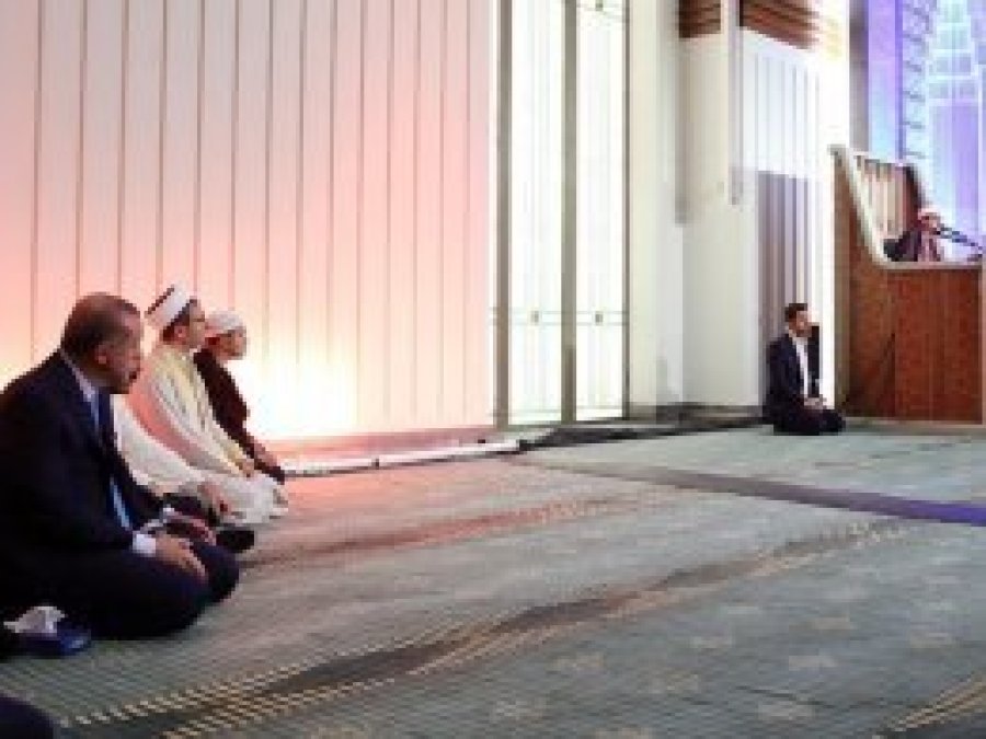 Erdoğan Kadir Gecesi Özel Programı'na katıldı
