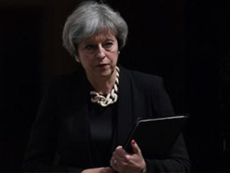 Theresa May'den Müslümanlara saldırı açıklaması