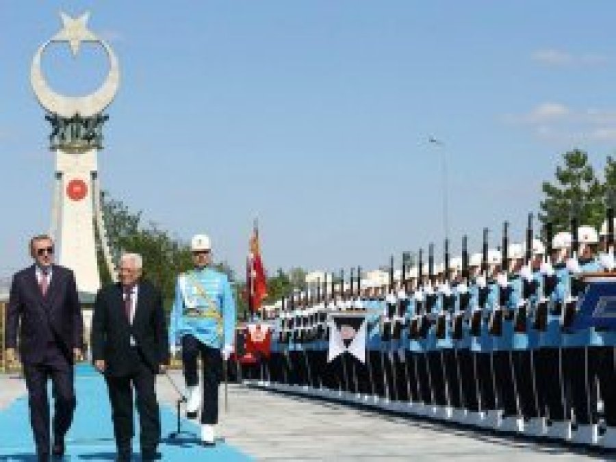 Mahmud Abbas Cumhurbaşkanlığı Külliyesinde