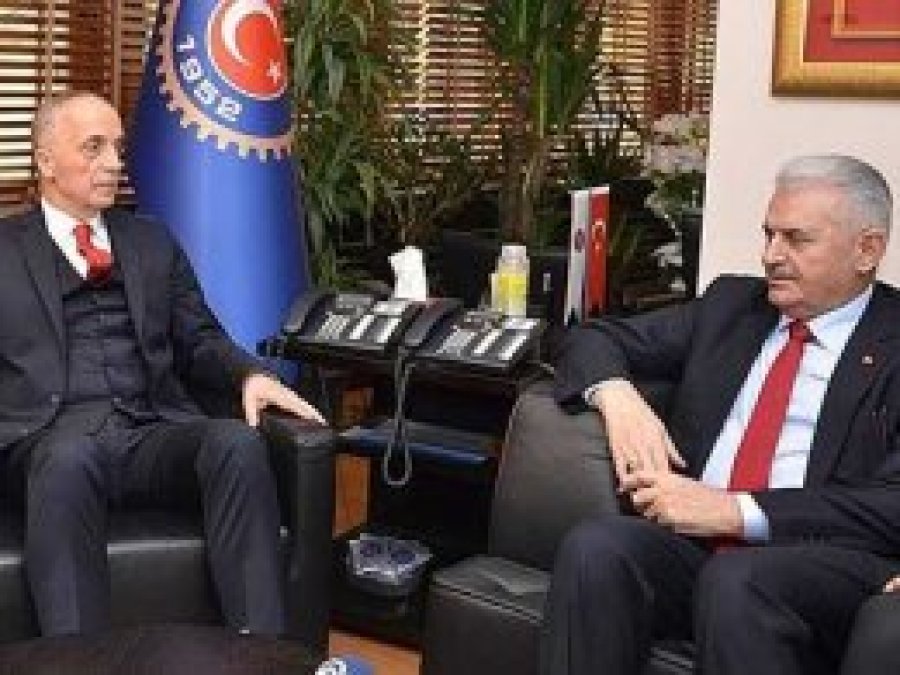 Başbakan Yıldırım Türk-İş'i ziyaret etti