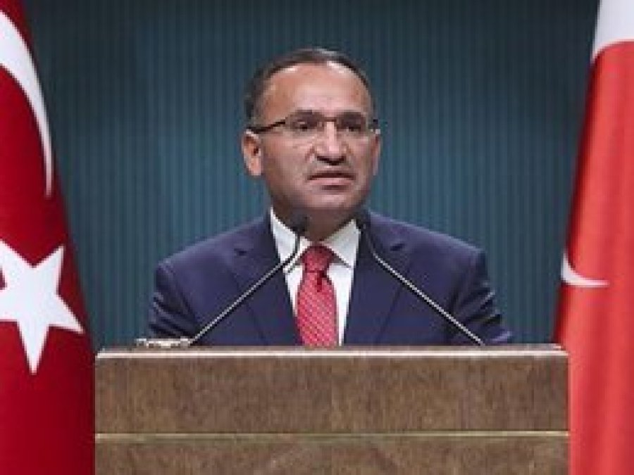 Bozdağ: Referandumu iptal edin!