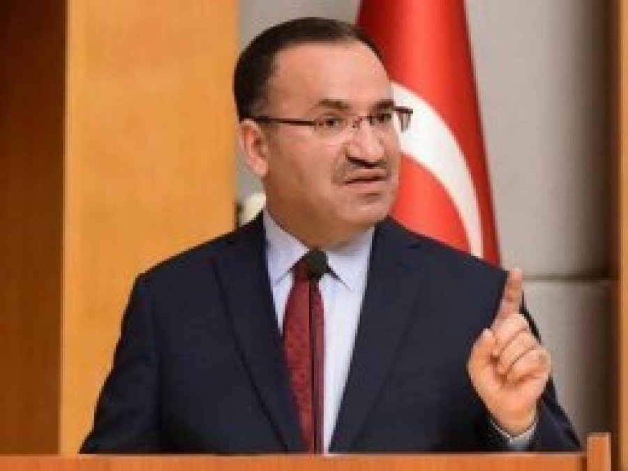 "Zarrab Davası siyasi bir kumpas davadır"