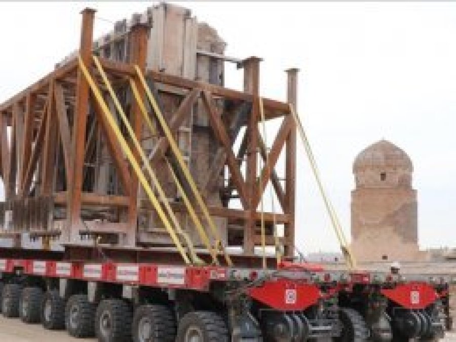 Hasankeyf Kalesi Orta Kapısı taşınıyor