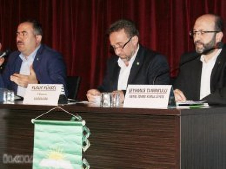 'Türkiye sorunlarına HÜDA PAR'ın çözüm önerileri' paneli