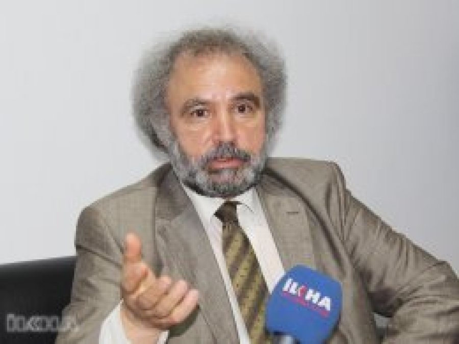 'Statü sahibi olmak Kürdlerin de hakkıdır'