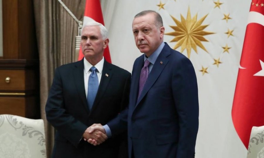 Türkiye Suriye'deki operasyonları durduruyor 
