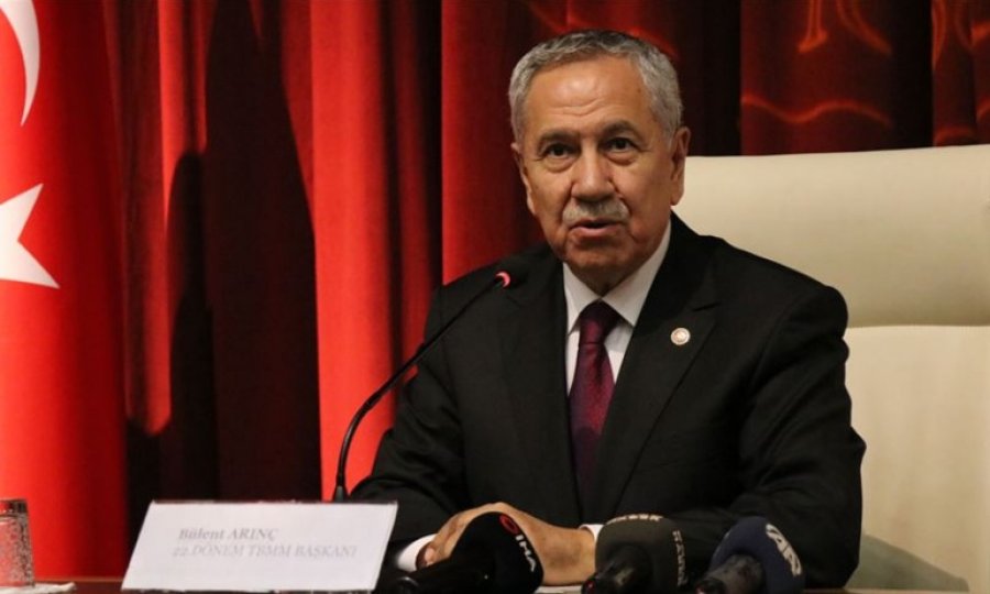 Arınç'tan Davutoğlu öncülüğünde kurulan yeni partiye ilişkin açıklama