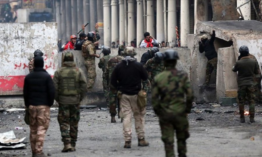 Irak'ta gösteriler nedeniyle ilk defa petrol üretimi askıya alındı