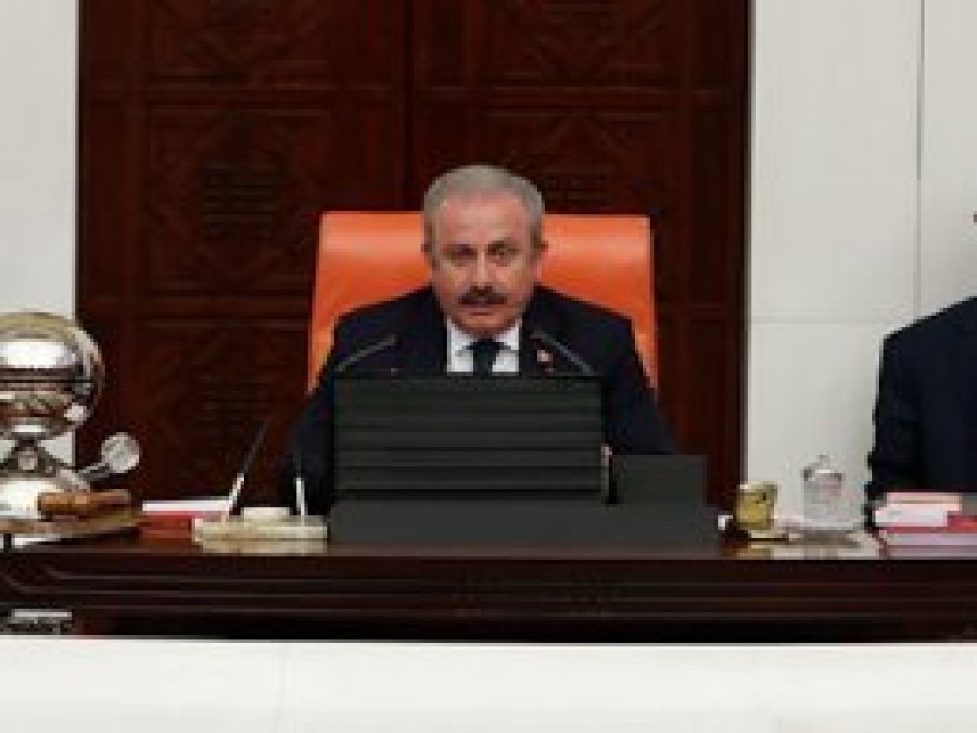 Mustafa Şentop Meclis Başkanı seçildi