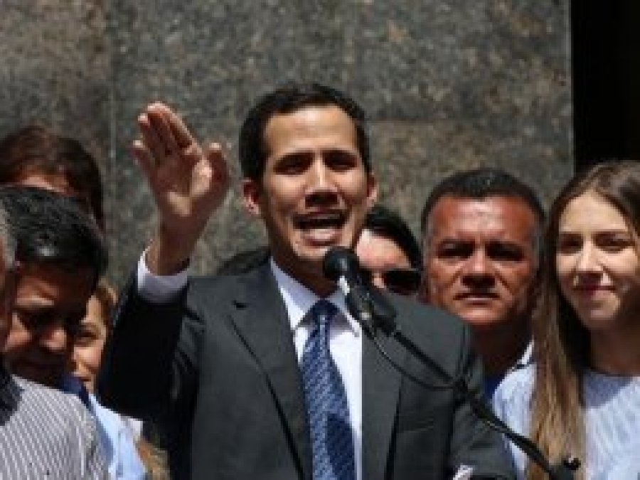 Venezuela’da Guaido’nun dokunulmazlığı kaldırıldı