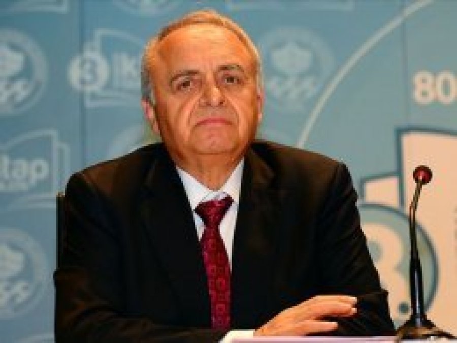 Eski İstihbarat Daire Başkanı Uzun gözaltına alındı