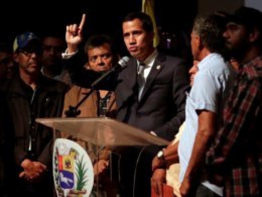 Guaido, Venezüella'da ABD'nin 'askeri müdahalesini' değerlendiriyor