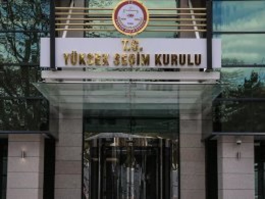 YSK, İstanbul seçimlerinin yenilenmesine karar verdi