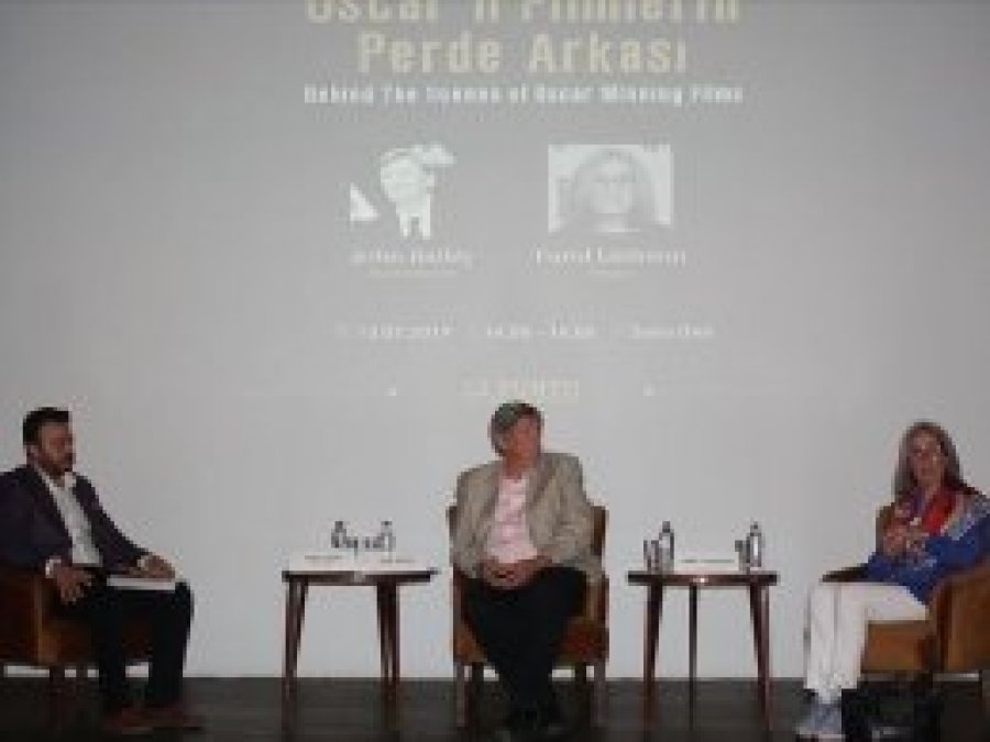 'Büyük filmlerde çok az diyalog olması tesadüf değil'