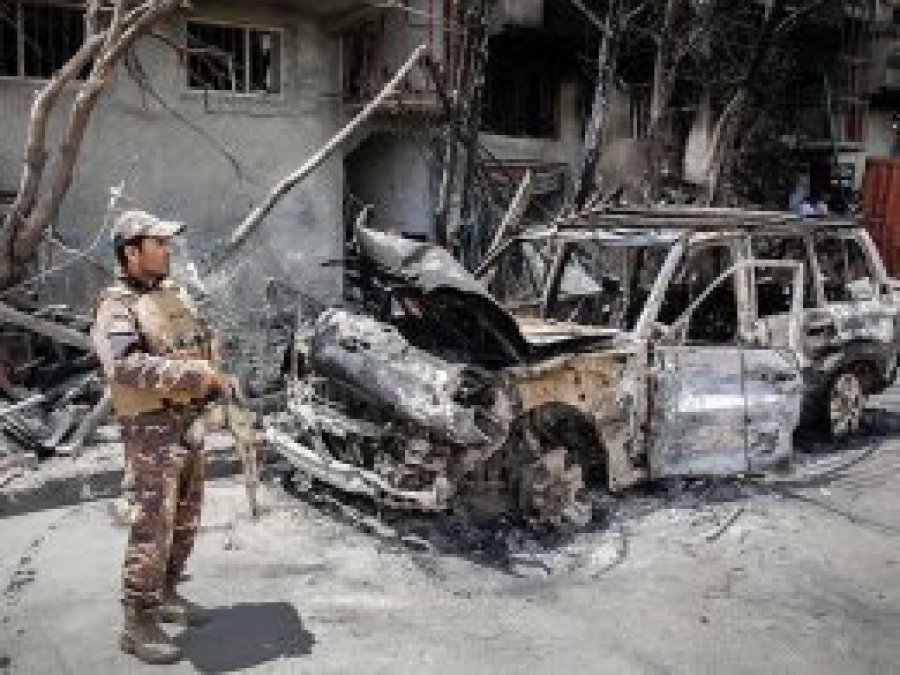 Afganistan'da Cumhurbaşkanlığı seçimleri 'savaş ve terör' gölgesinde başladı