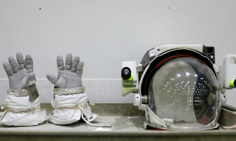 Pakistan ilk astronotunu 2022'de uzaya gönderiyor
