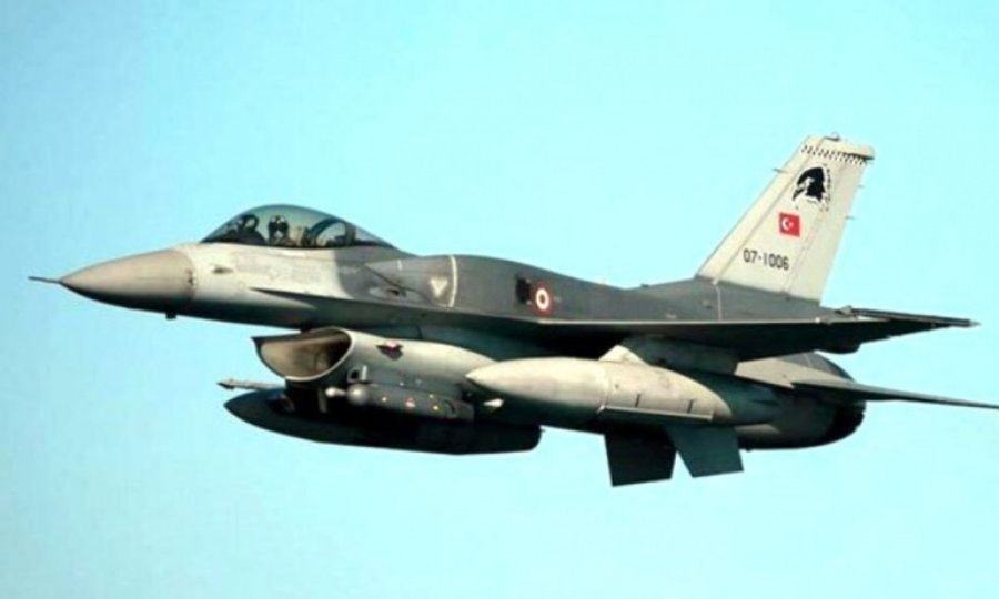 MSB: Türk F-16'ları Fırat'ın doğusunda uçuş icra etti