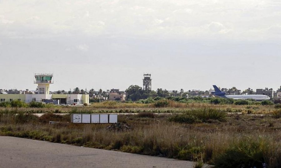 Hafter Trablus Havalimanı’nı vurdu, uçuşlar durduruldu 