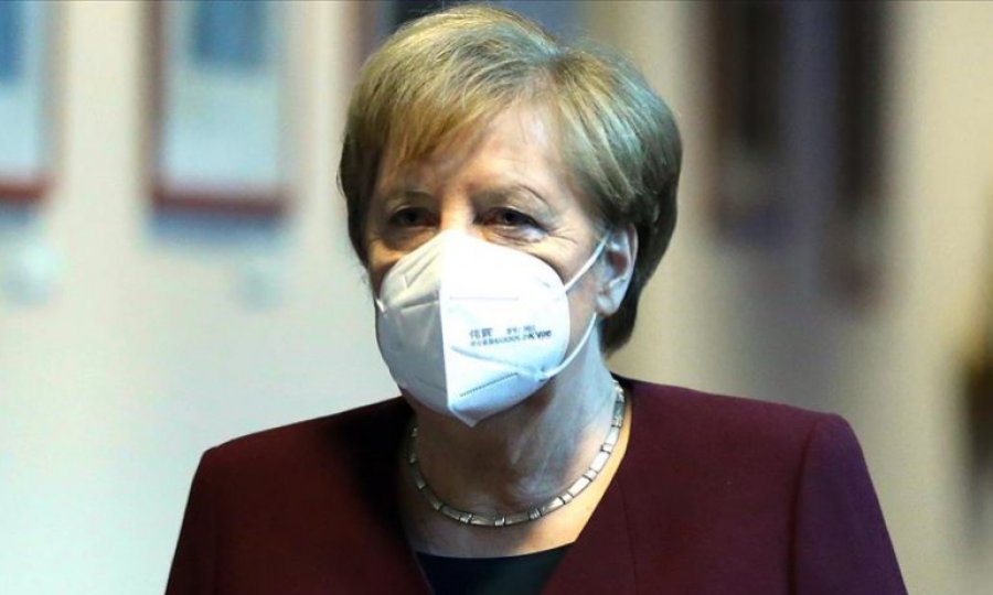 Merkel 'Kovid-19'la mücadelede ulusal çaba gösterilmesi' çağrısında bulundu