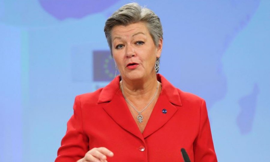 AB İçişleri Komiseri Johansson: İslam Avrupa için tehdit değil