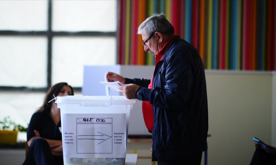 Bosna Hersek'te Kovid-19 salgını gölgesinde yarın sandığa gidilecek