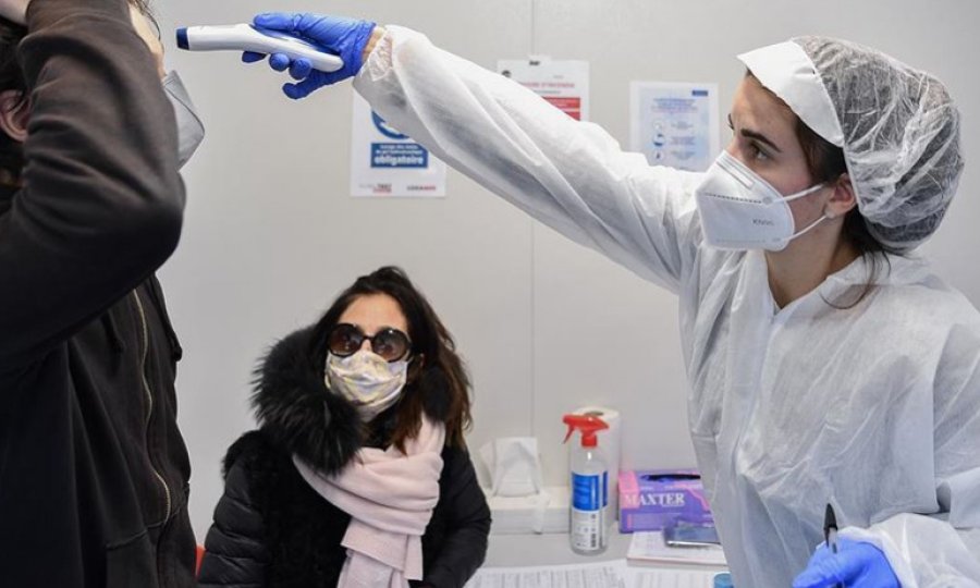 Fransa'da Kovid-19 nedeniyle son 24 saatte 418 kişi öldü