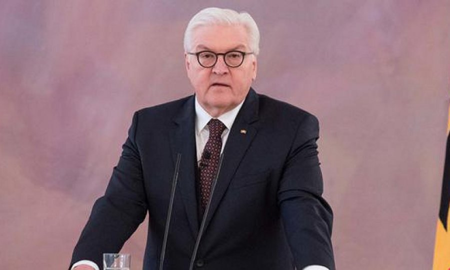 Steinmeier'den Alman ordusuna Müslüman din görevlisi talebi