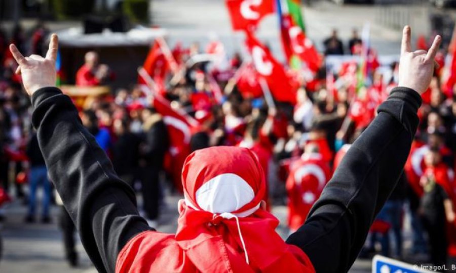 Ülkücüler Almanya'da da yasaklanacak mı?