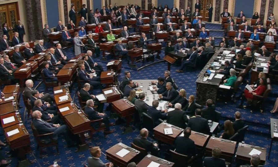 Azil defteri kapandı: Trump, Senato'da tüm suçlamalardan aklandı