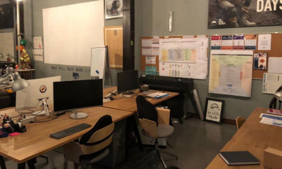Beyaz Kasklıların kurucusu İngiliz eski istihbarat subayının evi içeriden fotoğraflandı