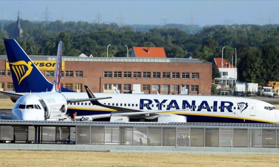 Ryanair'in Başkanı Müslüman erkeklerin 'fişlenmelerini' istedi 