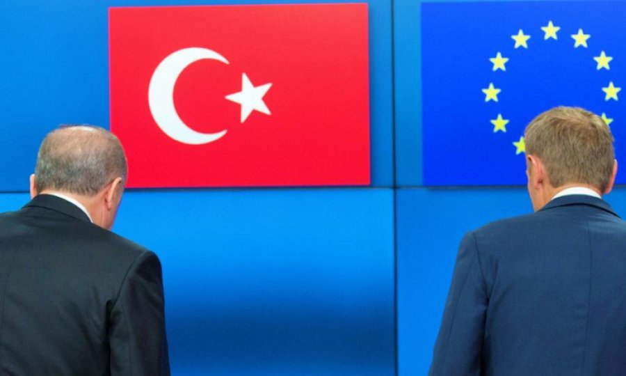  'Türkiye sınır kapılarını açtı, Avrupa’ya göçmen geçişlerinde denetim durduruldu'