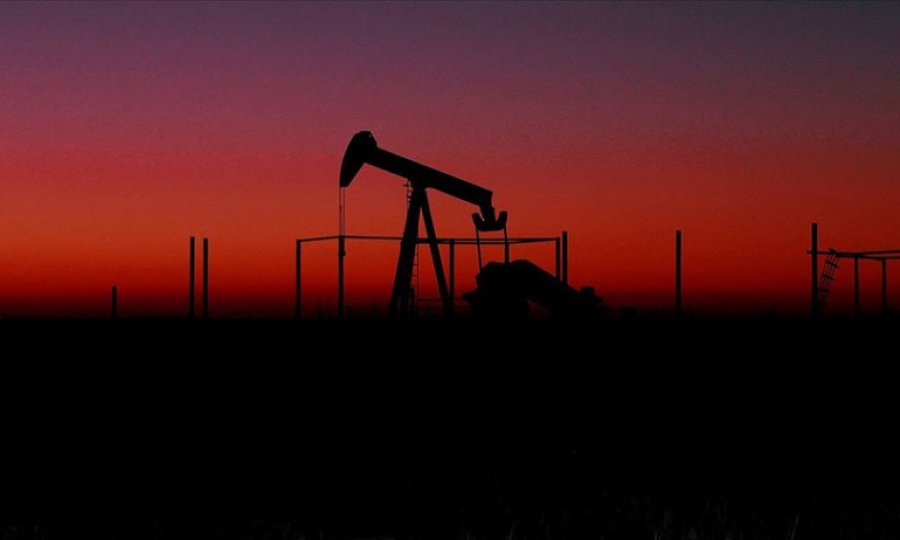 Petroldeki düşüş Suudi Arabistan, Rusya ve ABD'yi vuracak