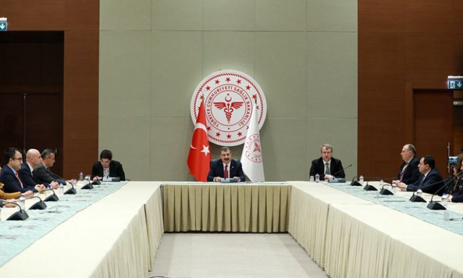 Türkiye'nin koronavirüsle mücadele politikasına 'Bilim Kurulu' yön veriyor