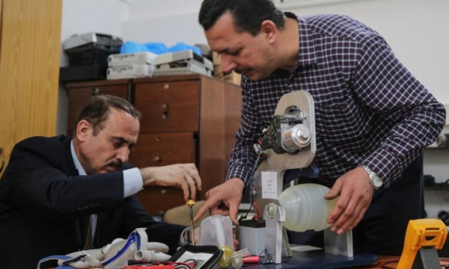 İman varsa imkan da vardır! Filistin'de yerli solunum cihazı üretildi