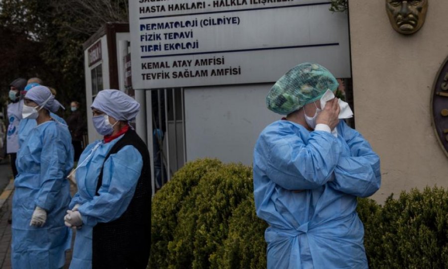 DSÖ: Koronavirüs doruk noktaya ulaşmadı Türkiye’de vaka sayısı artıyor