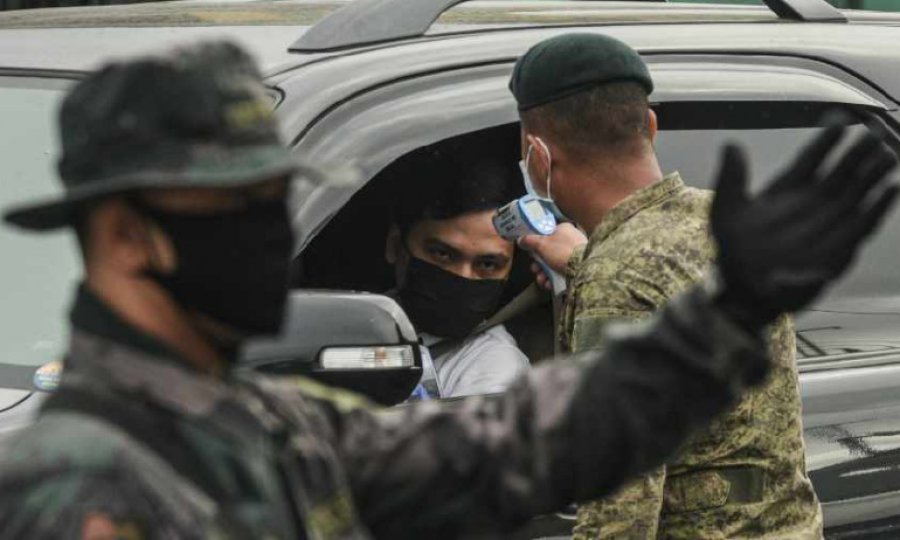 Filipinler'de 2 haftada Kovid-19 kaynaklı ölü sayısı 4 kattan fazla arttı