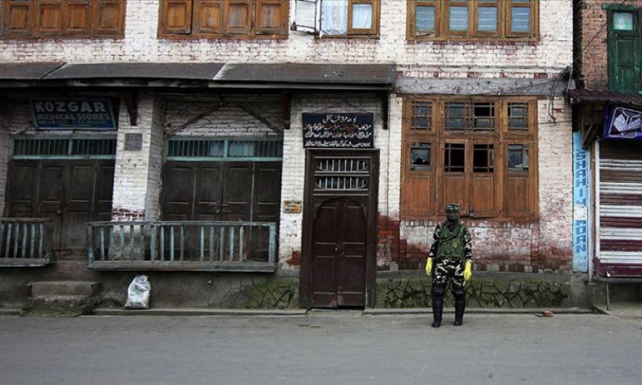 Hindistan'da Müslümanlar 40 gün geçmesine rağmen karantinada kalmaya zorlanıyor