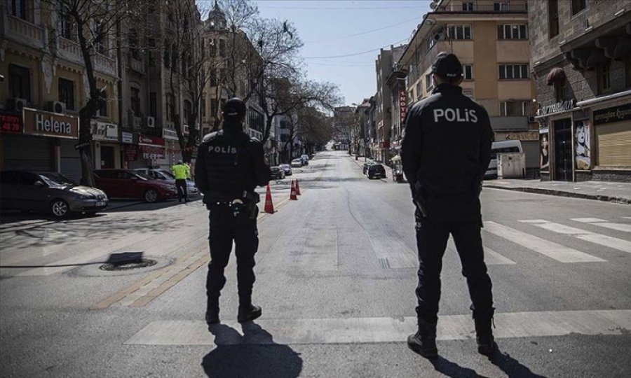 81 ilde 4 gün sürecek sokağa çıkma kısıtlaması başladı