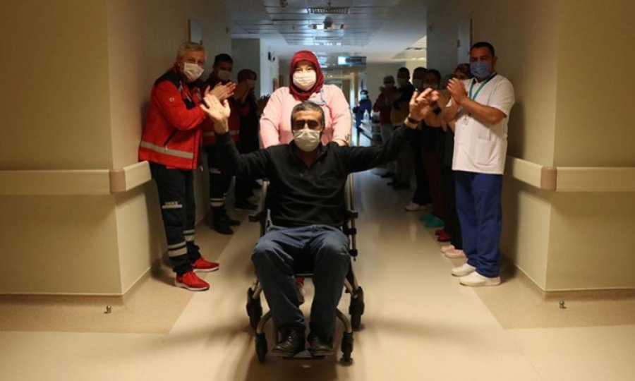 Türkiye'nin koronavirüsle mücadelesinde son 24 saatte yaşananlar