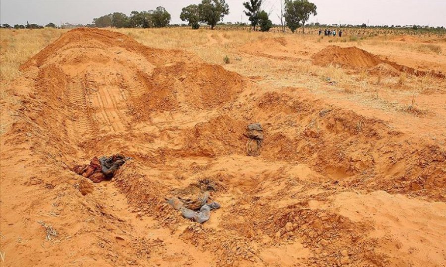 Libya'da toplu mezarlardan 23 günde 208 ceset çıkarıldı