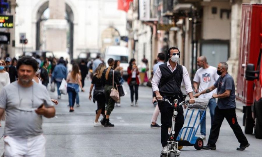 İtalya'da Kovid-19'dan ölenlerin sayısı 34 bin 869'a yükseldi 
