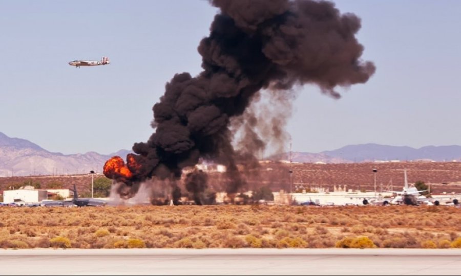 Libya'da Vatiyye askeri üssünü kim vurdu?