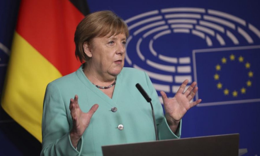 Merkel'den AB'ye koronaya karşı birlik çağrısı