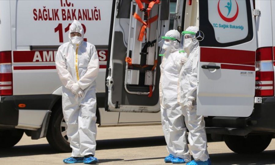 Türkiye'nin koronavirüsle mücadelesinde son 24 saatte yaşananlar