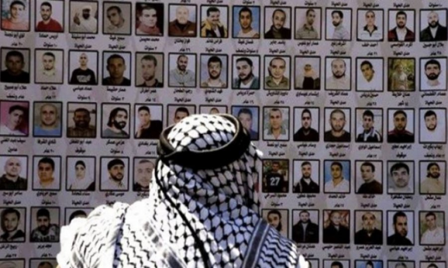 Onlarca Filistinli 20 yılı aşkın süredir siyonist İsrail zindanlarında