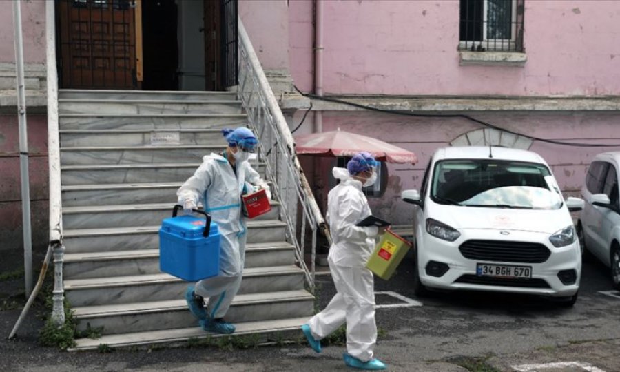 Türkiye'nin koronavirüsle mücadelesinde son 24 saatte yaşananlar
