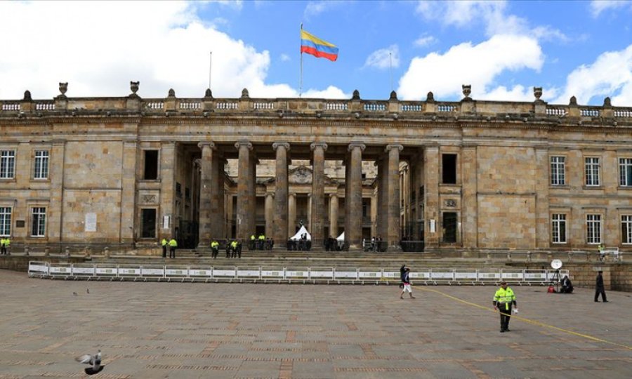 Eski FARC militanı Ramirez Kolombiya Senatosunda İkinci Başkan Yardımcısı oldu