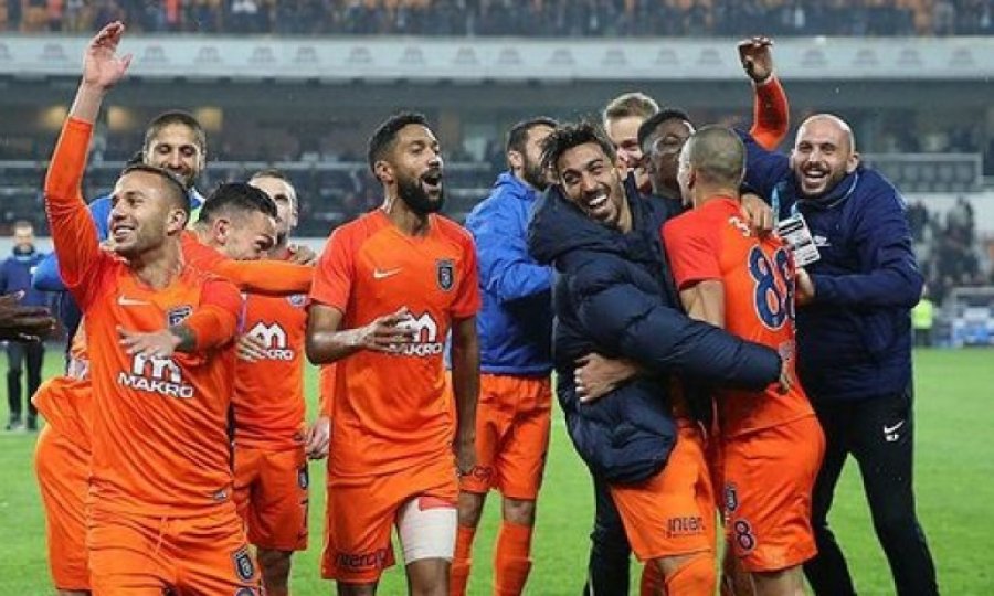 Türkiye Süper Lig'in şampiyonu Medipol Başakşehir